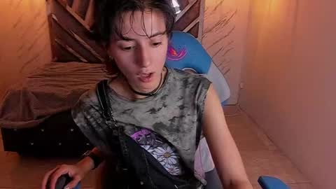   online show from 23, 2, 2025