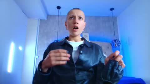   online show from 22, 9, 2025