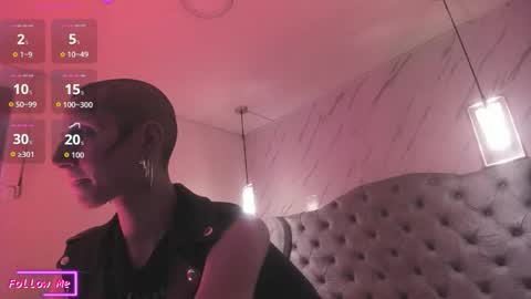   online show from 25, 3, 2026