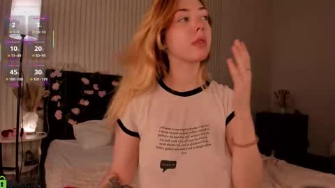 Snapshot of fieryfeline chatting on 10, 9, 2025 Filla online show from 10, 9, 2025