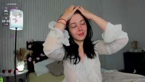 Snapshot of fieryfeline chatting on 18, 9, 2025 Filla online show from 18, 9, 2025