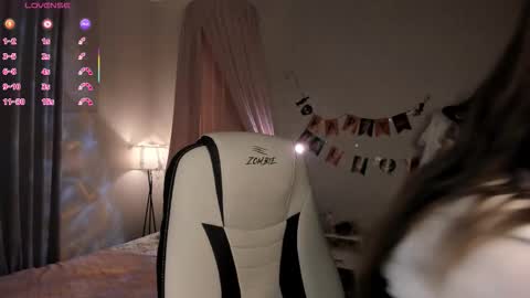 Snapshot of fieryfeline chatting on 1, 11, 2025 Filla online show from 1, 11, 2025