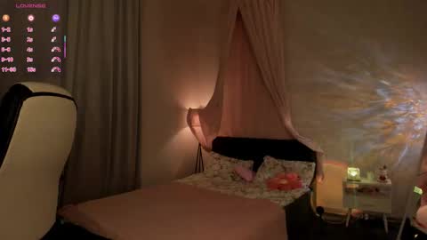 Snapshot of fieryfeline chatting on 9, 11, 2025 Filla online show from 9, 11, 2025