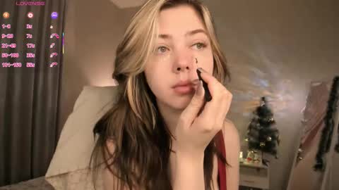 Snapshot of fieryfeline chatting on 29, 11, 2025 Filla online show from 29, 11, 2025