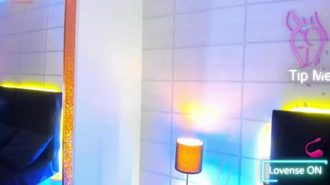 Snapshot of fieryluciana chatting on 5, 10, 2025 Luciana online show from 5, 10, 2025