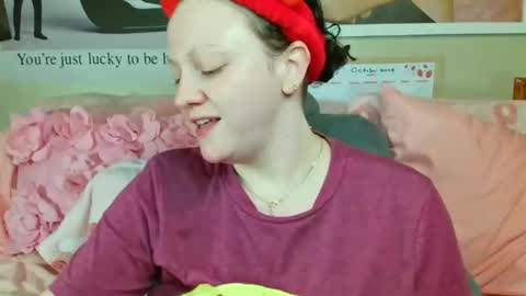 Snapshot of fieryminx67 chatting on 26, 10, 2025 fieryminx67 online show from 26, 10, 2025