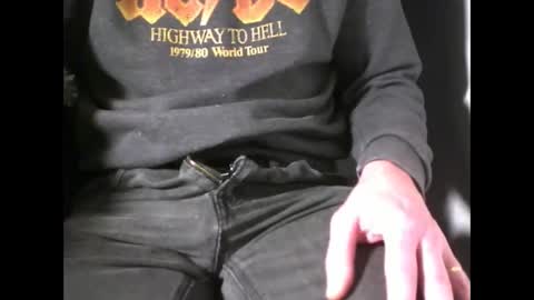 fifi010203 online show from 19, 12, 2025