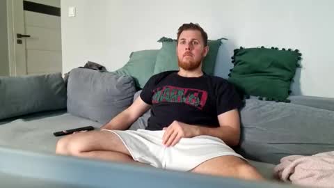 Snapshot of fikol123 chatting on 3, 3, 2025 fiolkamil online show from 3, 3, 2025