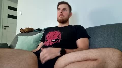 Snapshot of fikol123 chatting on 24, 11, 2025 fiolkamil online show from 24, 11, 2025