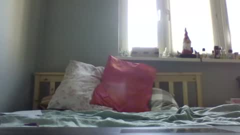 filipek757 online show from 17, 2, 2025