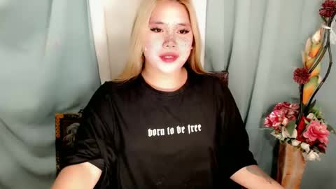 Snapshot of filipina_slutty69xxx chatting on 3, 1, 2025 Angela DONT FORGET TO FOLLOW AND GIVE ME APPRECIATION online show from 3, 1, 2025