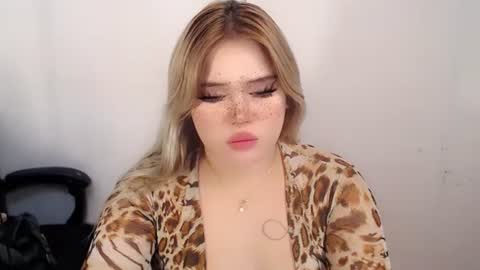 Snapshot of filipina_slutty69xxx chatting on 15, 9, 2025 Angela DONT FORGET TO FOLLOW AND GIVE ME APPRECIATION online show from 15, 9, 2025