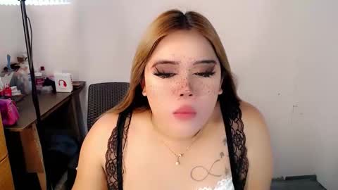 Snapshot of filipina_slutty69xxx chatting on 24, 9, 2025 Angela DONT FORGET TO FOLLOW AND GIVE ME APPRECIATION online show from 24, 9, 2025