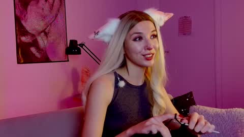 cap and Lana  online show from 22, 12, 2024