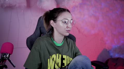 cap and Lana  online show from 15, 1, 2025