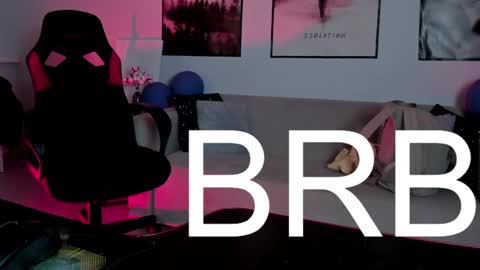 cap and Lana  online show from 6, 2, 2025