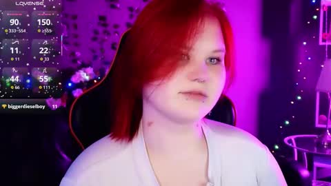 Snapshot of fillisfire chatting on 27, 9, 2025 - online show from 27, 9, 2025