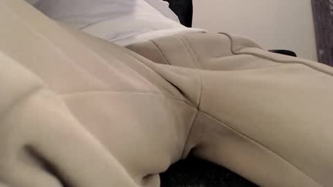 Snapshot of filouxx70 chatting on 22, 12, 2025 filouxx70 online show from 22, 12, 2025