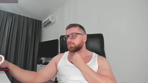 FindomGuyXXX online show from 17, 1, 2026