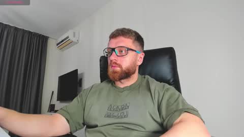 FindomGuyXXX online show from 12, 3, 2026