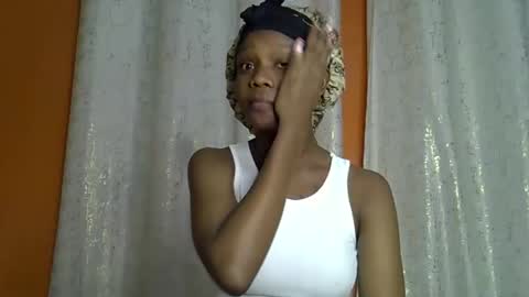 fine_queen12 online show from 5, 4, 2026