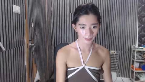 fiona908995 online show from 19, 4, 2026