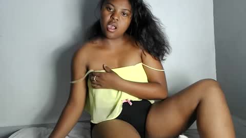 fiona_00 online show from 7, 5, 2026