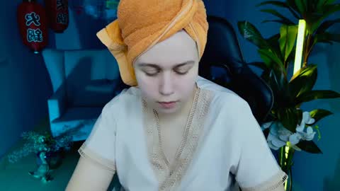 fiora online show from 7, 12, 2024
