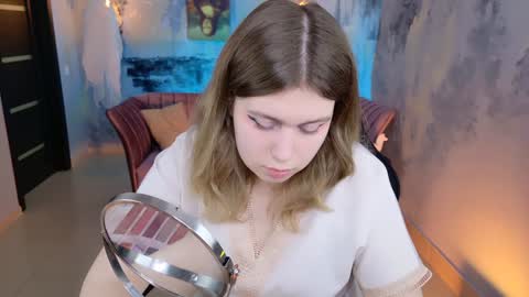 fiora online show from 14, 12, 2024
