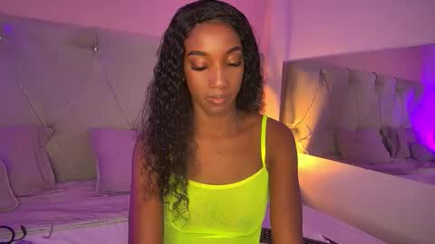 Fiorela Lenin  online show from 30, 3, 2026