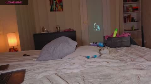 Alice online show from 4, 10, 2025