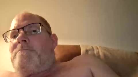 Snapshot of fishingaroundforanything chatting on 9, 1, 2025 Hercomeonmyface online show from 9, 1, 2025