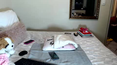 fitblair66_ online show from 14, 2, 2025