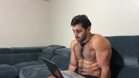 fitcurvyman4fun_69 online show from 26, 11, 2025