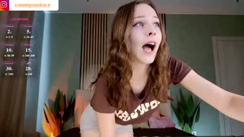 Snapshot of fixielu chatting on 7, 7, 2026 im Linda please give me thumbs up online show from 7, 7, 2026