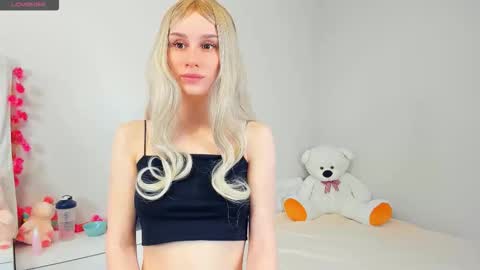 Kira online show from 22, 3, 2026