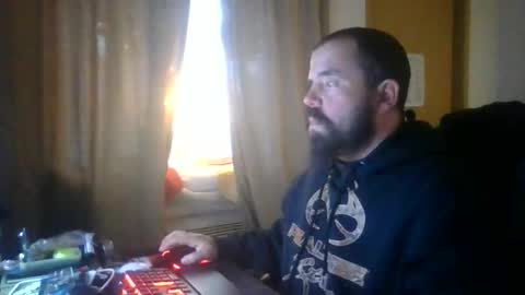 Snapshot of flagking85 chatting on 17, 12, 2025 flagking 85 online show from 17, 12, 2025