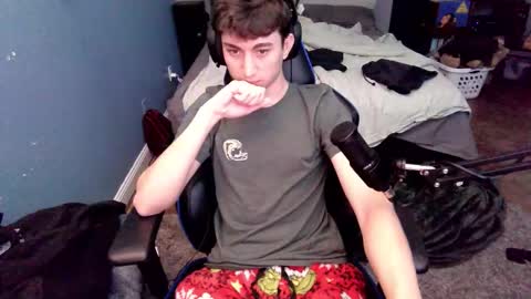 Snapshot of flakytuber chatting on 24, 10, 2025 Parzival001 online show from 24, 10, 2025