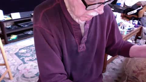 Snapshot of flip4u chatting on 1, 10, 2025 flip4u online show from 1, 10, 2025