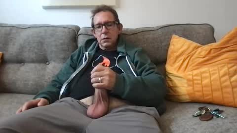 Snapshot of flirtofcharleston chatting on 16, 12, 2024 Flickrbrite online show from 16, 12, 2024