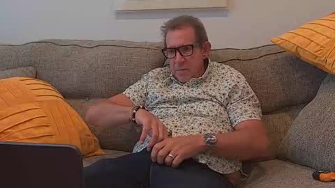 Snapshot of flirtofcharleston chatting on 23, 9, 2025 Flickrbrite online show from 23, 9, 2025