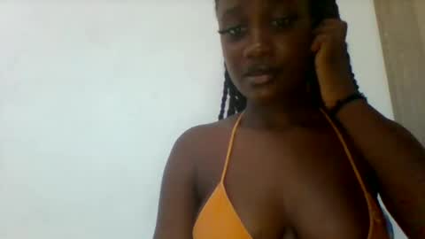 flirty_arrya online show from 21, 4, 2026
