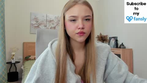 Mona online show from 7, 4, 2026