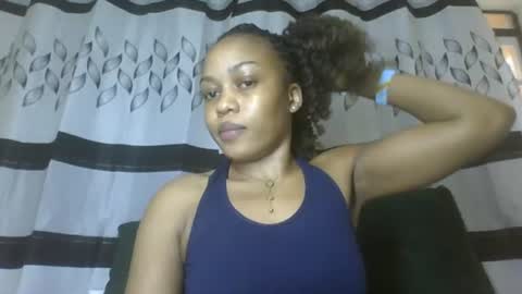 Snapshot of flora_fantasy chatting on 1, 7, 2026 fantasy online show from 1, 7, 2026