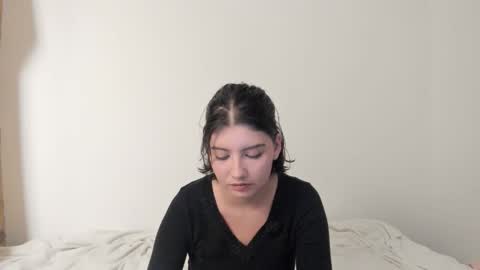 Tell me My Love online show from 17, 12, 2025