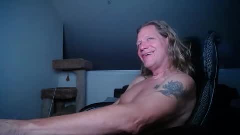 Double-D online show from 10, 1, 2026