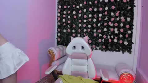 Snapshot of flower_dulce chatting on 2, 3, 2025 Dulce online show from 2, 3, 2025