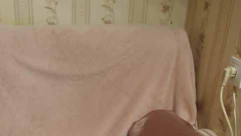 say meow and send tip  online show from 20, 12, 2025