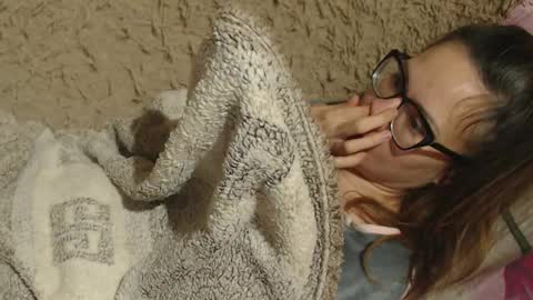 say meow and send tip  online show from 8, 12, 2024