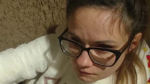 say meow and send tip  online show from 15, 1, 2025